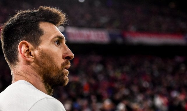 I fan fedeli vogliono che Lionel Messi lasci il Paris Saint-Germain